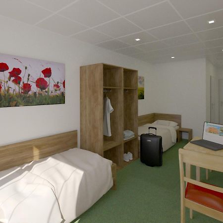Winbudget "Bed&Breakfast" Wiener Neustadt Luaran gambar
