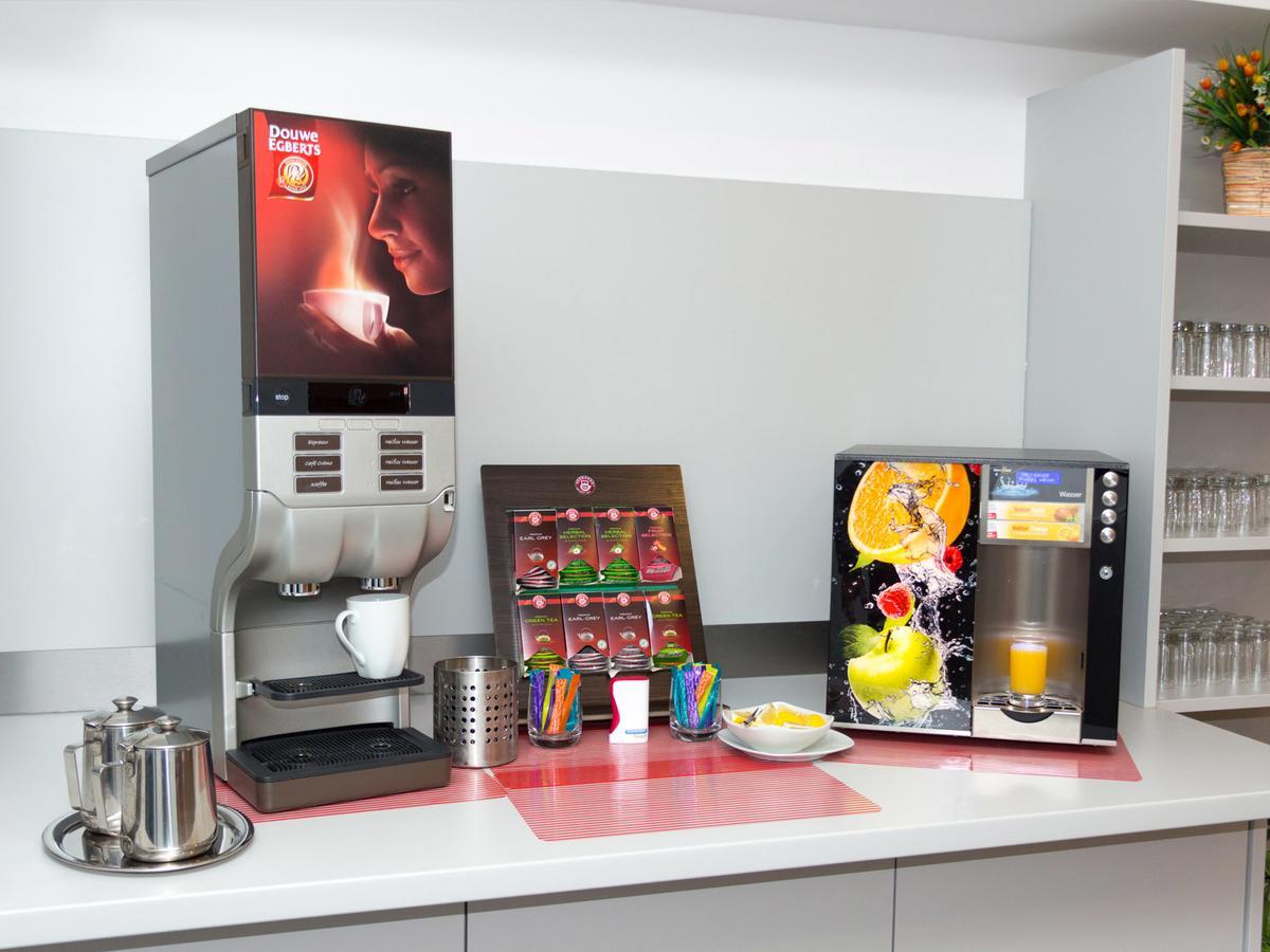 Winbudget "Bed&Breakfast" Wiener Neustadt Luaran gambar